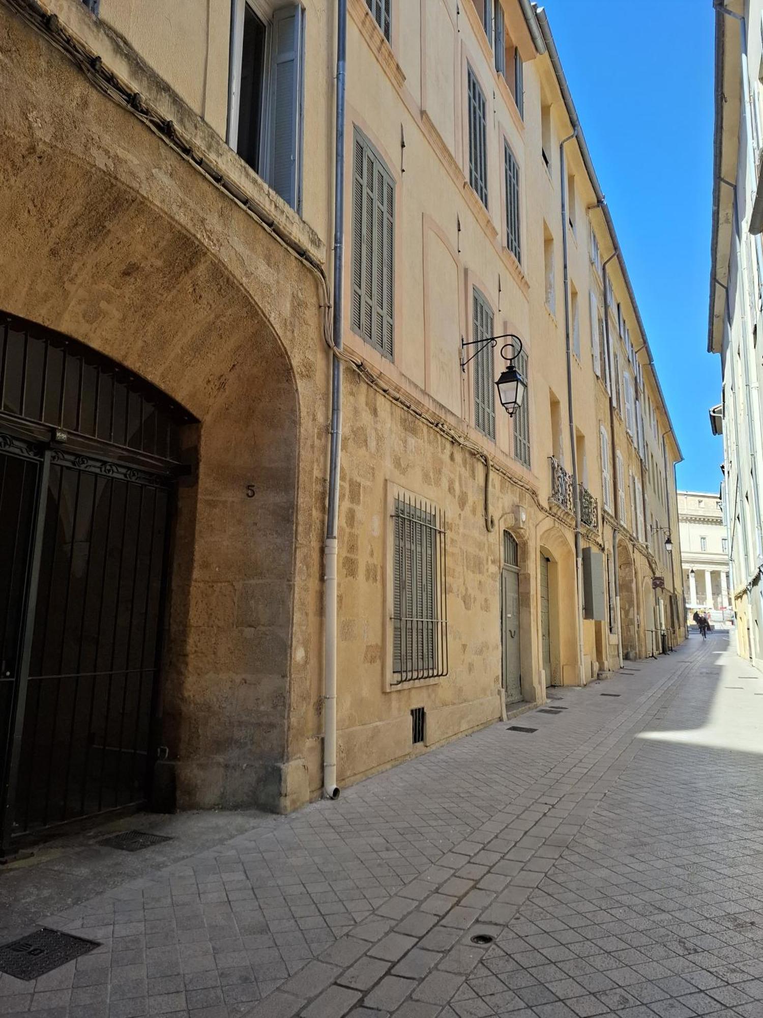 Le Yona Mirabeau - Appartement T3 Atypique Situe Dans Le Centre Ville Historique - Proche Rotonde Aix-en-Provence Exterior foto